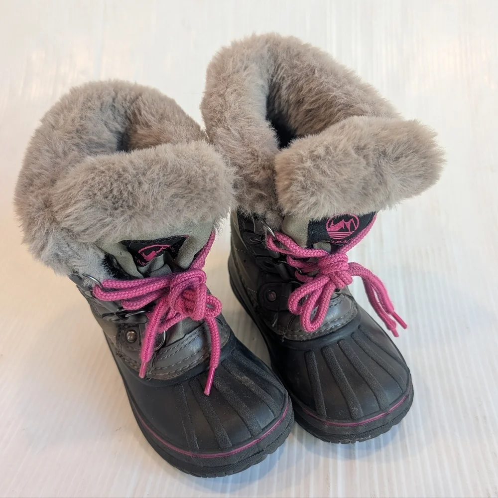 TAMARACK Girls Gray Fur-Lined Lace-up Winter Snow Boots Size 8